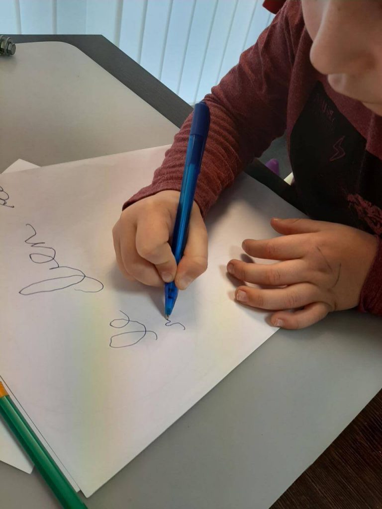 Apprentissage de l'écriture chez un enfant